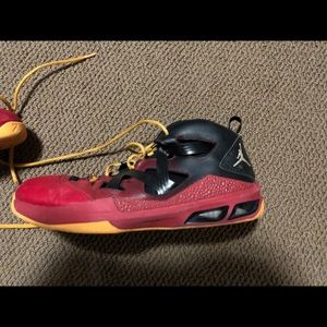 Melo basketball shoes